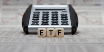 ETF小百科｜動能選股新趨勢：富邦旗艦50ETF（009802）投資分析